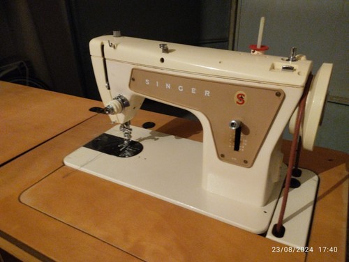 Macchina cucire singer - da,