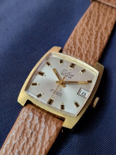 Orologio meccanico svizzero