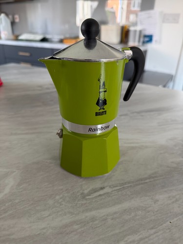 Consegna gratuita caffettiera - gratuita,