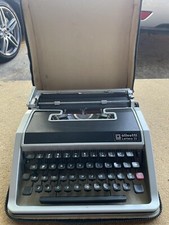 Macchina da scrivere portatile