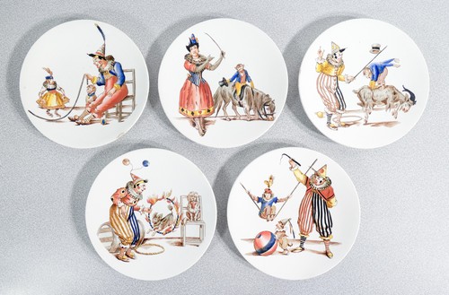 Antique set of - ⚜️,
