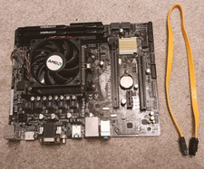 Asus A68hm-PLUS Socket FM2 scheda madre con 8 GB DDR3 e Amd A10-7850k. Senza scudo