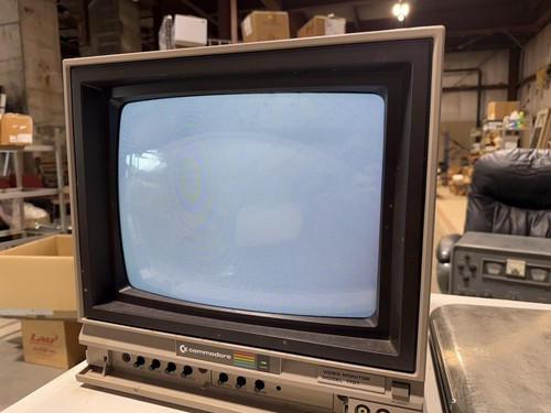 Commodore 1701 monitor crt - monitor,