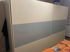 Armadio ad ante scorrevoli