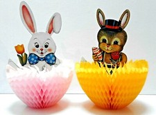 Decorazioni Pasquali - 2 conigletti in cartoncino e base a nido d'ape (vintage)