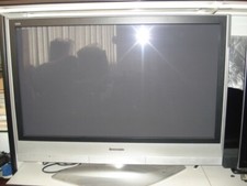 Panasonic TH-42PV45E TV HD PLASMA con telecomando e istruzioni