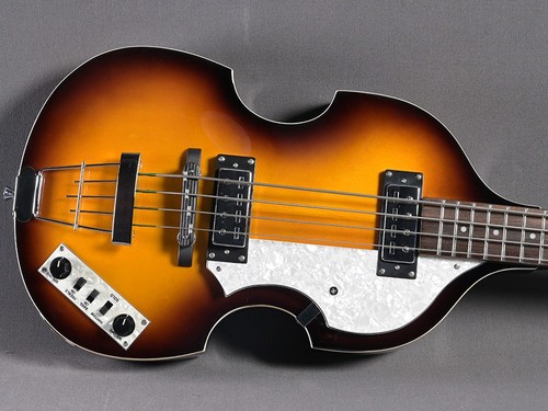 Höfner accensione violino