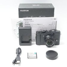 Fotocamera digitale compatta