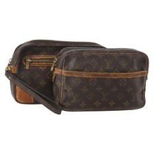 LOUIS VUITTON Monogram Pouch 2