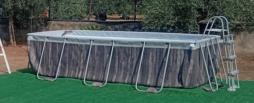 Piscina fuori terra usata - fuori,