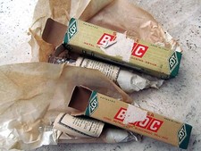 medicina farmacia vintage  2 SIRINGHE in vetro ICO BLOC  nuove cc5 e cc3