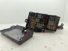 SCATOLA PORTA FUSIBILI PER