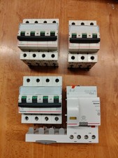 LOTTO Stock INTERRUTTORE MAGNETOTERMICO DIFFERENZIALE BTICINO 40A 63A 16A 10A