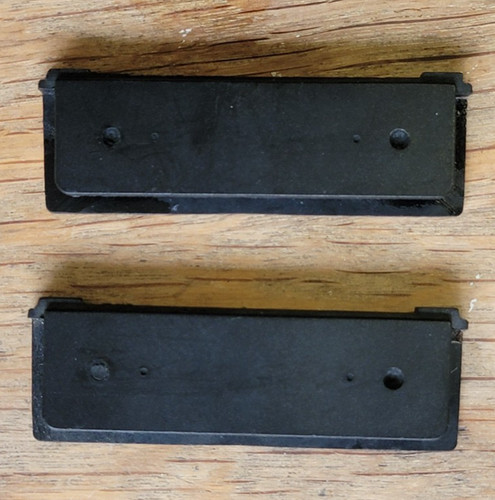 Coppia cerniere gomma - cerniere,