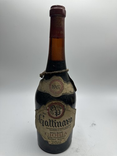 Vintage vino rosso gattinara - vintage,
