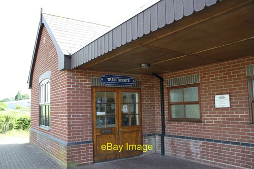 Photo 6x4 passenger - photo, entrance