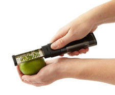 Strumento per guarnire