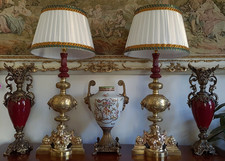 Coppia di lampade e paralumi