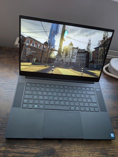 Razer blade base - 15,