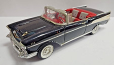 Chevrolet Bel Air Cabriolet Nero 1957 James Bond 007 scala 1:18 (VN4)