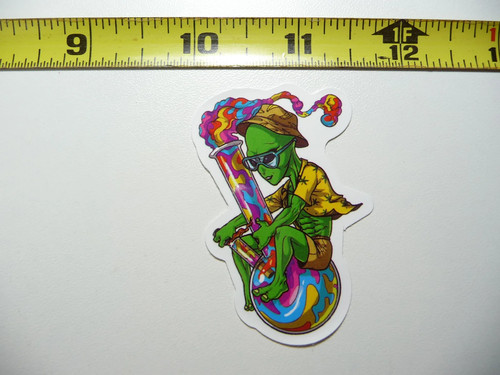 Marijuana alien riding bong - alien,