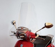 CLS4161 PARAVENTO ISOTTA CON ATTACCHI PER PIAGGIO VESPA SPRINT 2014