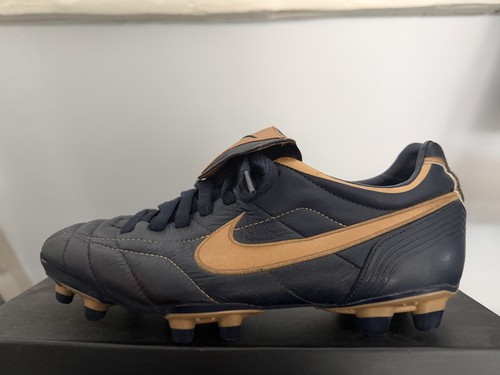 Scarpe calcio nuove con - calcio,