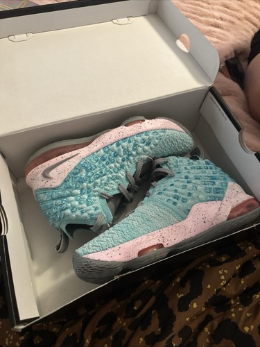 Lebron xviii 2y - lebron,