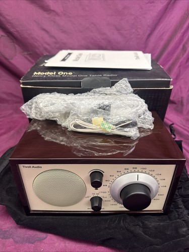 Radio henry kloss - kloss, one