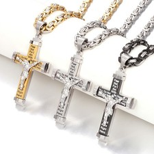 Collana con ciondolo croce
