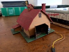 Pola 569 Vecchia Fucina Fabbro con Luce illuminata da Plastico Rivarossi Lima