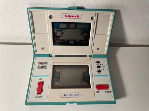 Nintendo game watch squish - &,