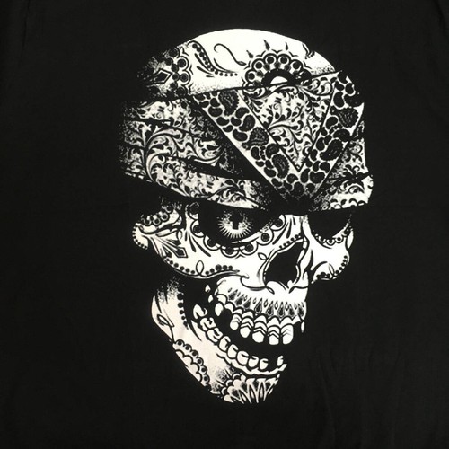 Nuova interessante shirt - nuova, t