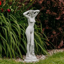 Statua erotica di donna Venere