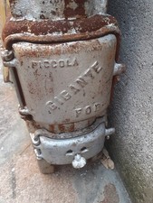 stufa a legna e carbone in ghisa