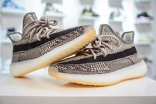 Yeezy Boost 350 V2 Zyon FZ1267