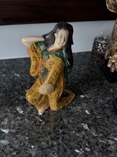 Statuina geisha in porcellana