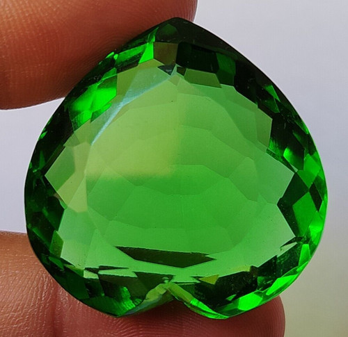 Grande peridoto verde 30 - peridoto,