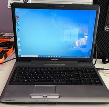 TOSHIBA Satellite Pro P300