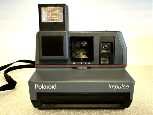 Polaroid impulse 600 camera - 600,