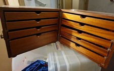 Mobile portapenne in legno in ottime condizioni totali 96 penne