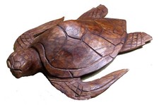 Tartaruga marina scolpita nel