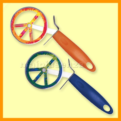 Make pizza not war - pizza, tagliapizza