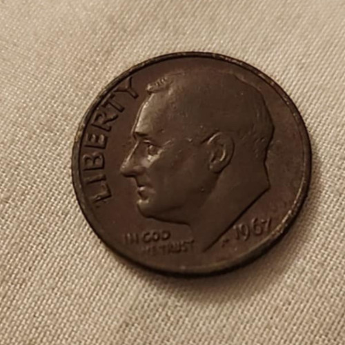 Rare 1967 dime mint mark - rare!, no