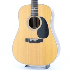 Martin con custodia - martin, d-28