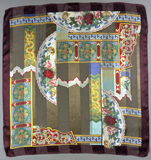 Authentique foulard vintage  "