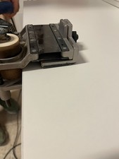 Bordatrice manuale Virutex