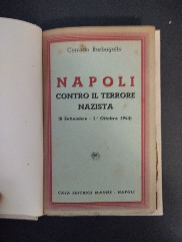 Napoli contro terrore - il,