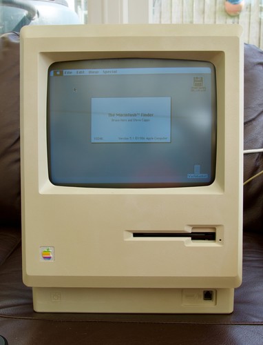 Computer apple macintosh plus - computer,