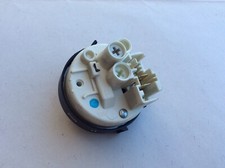Pressostato lavatrice Hotpoint Ariston Indesit Whirlpool Ignis 461971402451